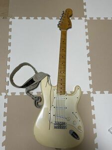 1円スタート　Stratocaster ストラトキャスター Fender エレキギター Fender フェンダー STRATOCASTER ホワイト エレキギター