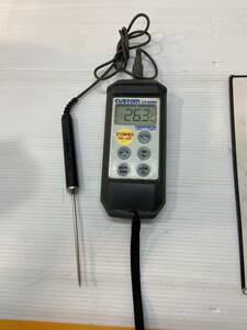 　CUSTOM　カスタム　防滴型デジタル温度計　測定器　型番　CT-450WR　6710Y　長期保管品　現状出品　