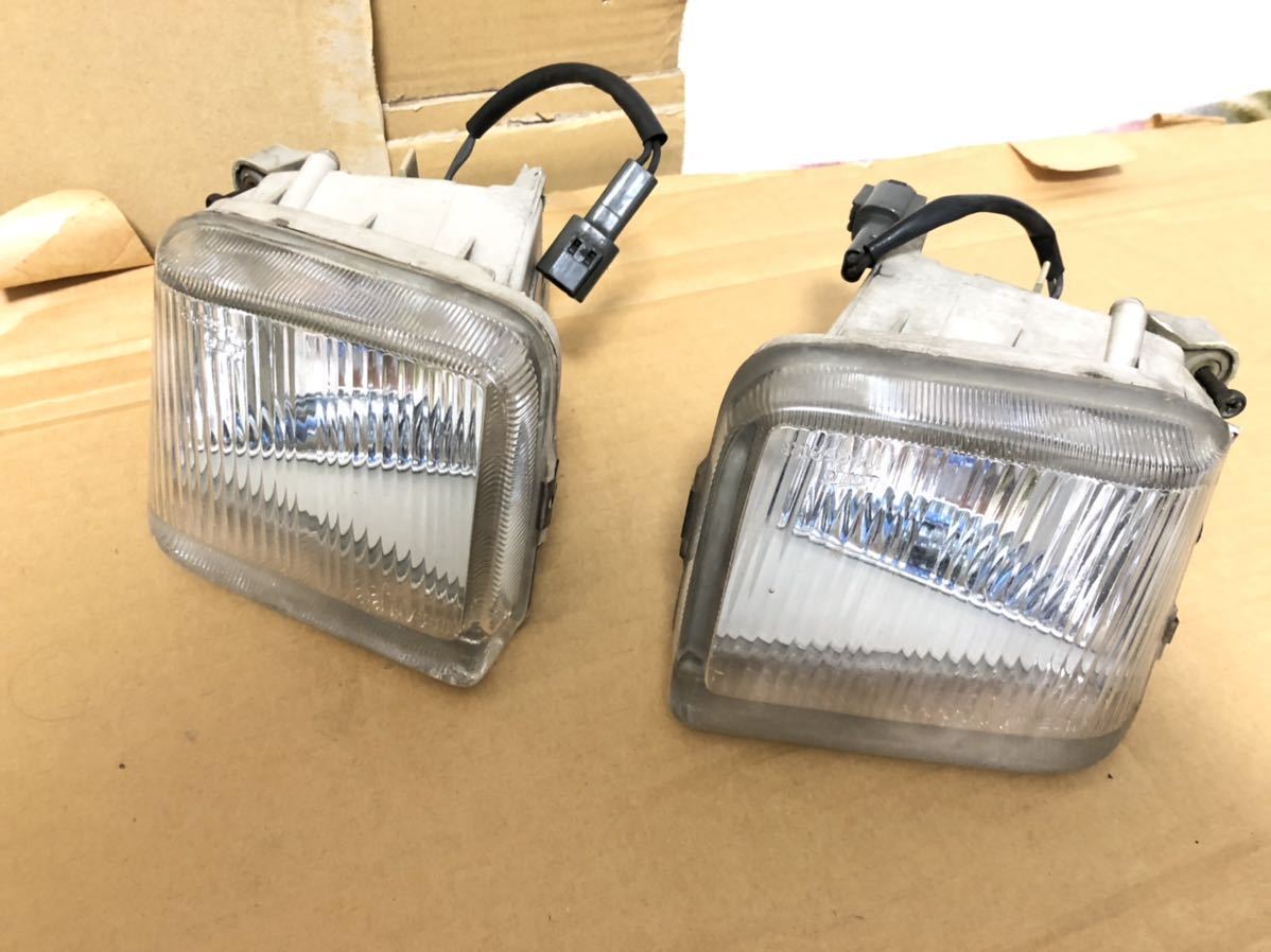 新作販売 HCR32 スカイライン 後期純正フォグランプAssy 保管未使用