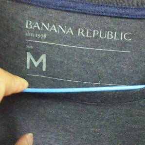 メンズ 半袖Tシャツ Mサイズ 2枚 グレー 『BANANA REPUBLIC』 中古 良品の画像2