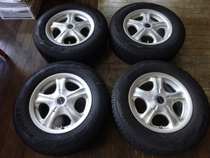 溝有　VAGGIO アルミ　6Jx14+38　ヨコハマ　iG60　185/70R14　17年　カローラ　フィット　ヴィッツ　スタッドレス