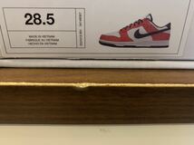 NIKE DUNK LOW BY YOU ダンク　NIKE BY YOU chicago シカゴ　RED 赤　BLACK 黒　DO7413-991 国内正規品　新品未使用　28.5㎝ US10.5_画像2