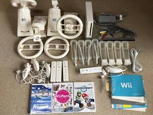 ★ニンテンドーWii本体 マリオカートソフト&ハンドル wiiリモコン ヌンチャク ウィーモーションプラスなど一式★匿名配送送料無料