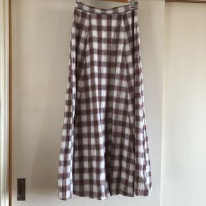 マキシロングスカート