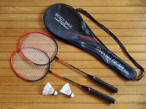  Yamamoto .. design SMASH GEAR badminton racket Shuttle set pair just a little with defect 