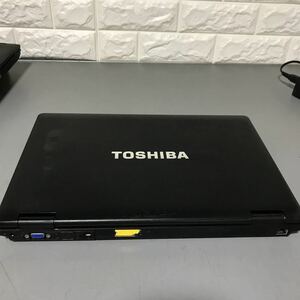 TOSHIBA ノートパソコン 1