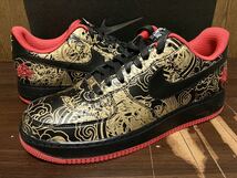 16年製 NIKE AIR FORCE 1 PREMIUM ID CHINESE NEW YEAR ナイキ エアフォース AF1 SWOOSH【919729-992】BLACK LEATHER 黒×金 US12_画像1