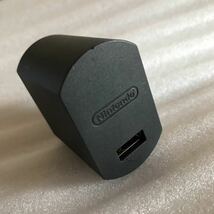 Nintendo 純正品 USB充電ケーブル 任天堂 USB ACアダプター CLV-003 Switch アダプタ タイプC 充電器 コンセントのみ_画像1