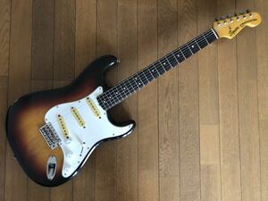[GT]Fender Japan Squier フェンダー・ジャパン・スクワイヤー ST62 3トーン・サンバースト JVシリアル ローズ指板スキャロップド・ネック