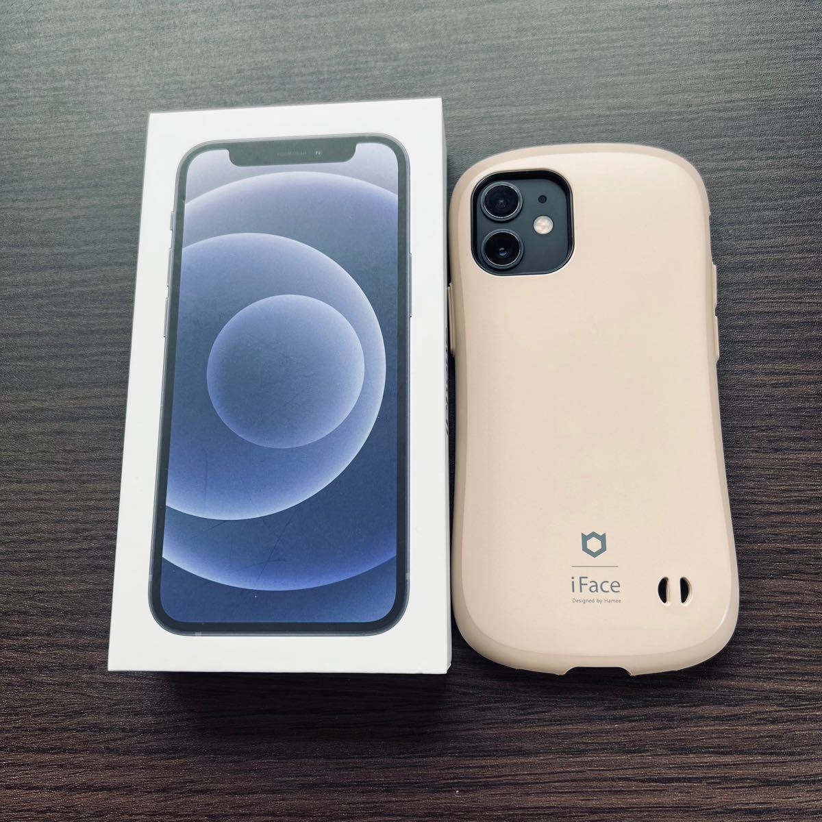 人気沸騰】 美品 おまけ付 iPhone 12 mini 128GB ブラック SIMフリー