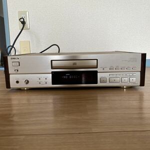 2 SONY CDプレーヤー CDP-555ESJ ソニー オーディオ機器