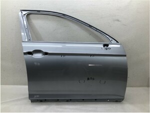 VW パサート B8 3G フロントドア 右 3G0831312K