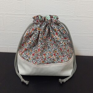 【ハンドメイド】 お弁当袋 コップ袋 巾着袋 ランチバッグ 花柄 リバティ LIBERTY 給食袋お弁当袋 ランチバッグ 巾着