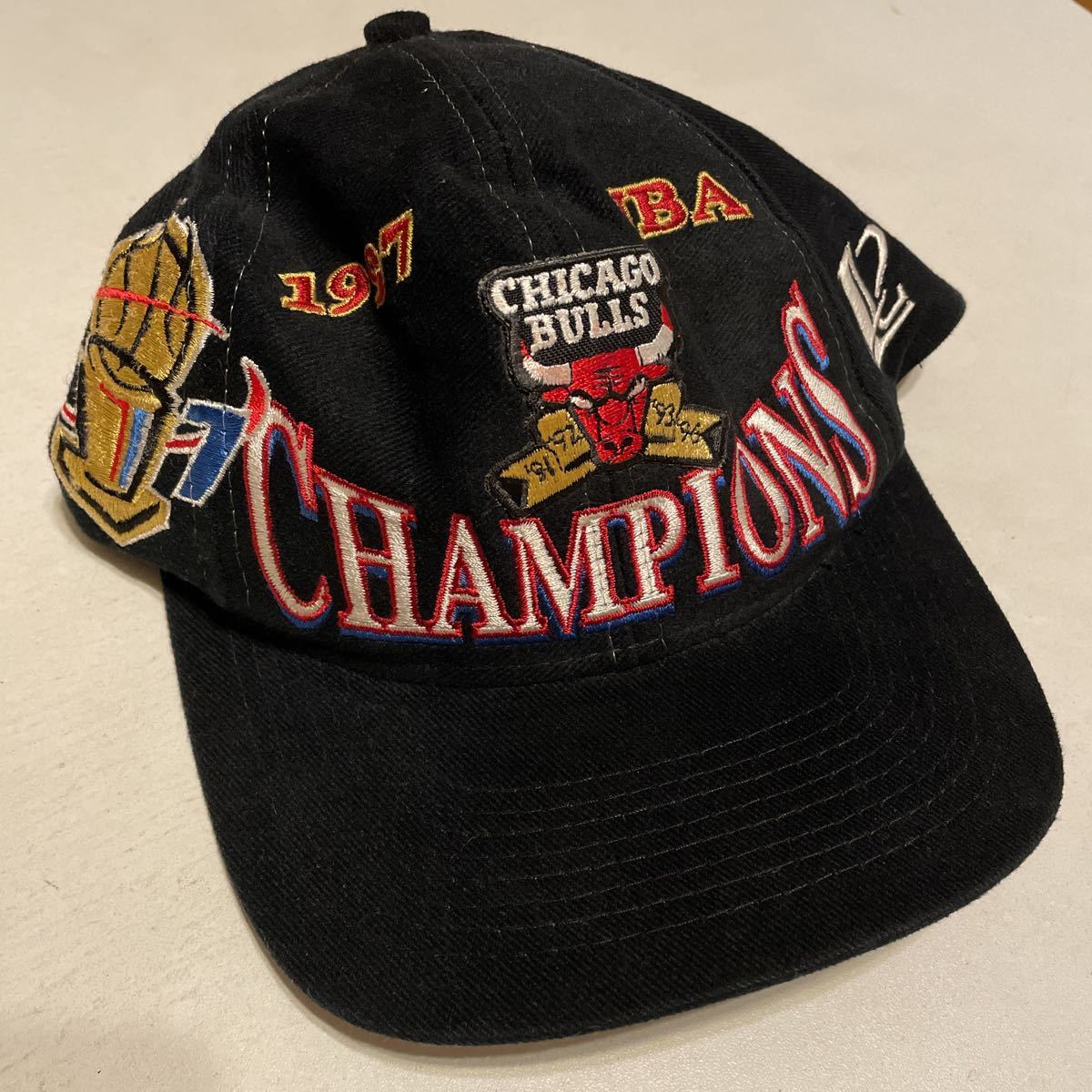生産完了商品 激レア 1997年 シカゴブルズ チャンピオン キャップ 帽子