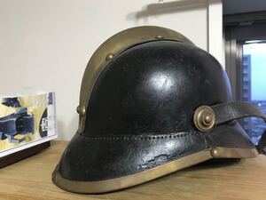 ドイツ 古いヘルメット