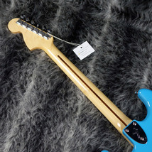 Fender Made in Japan Limited International Color Stratocaster Maui Blue_画像7