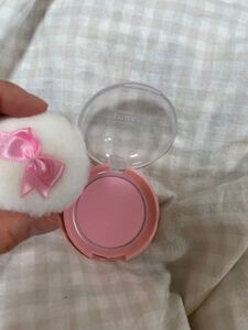 エチュードハウスチーク