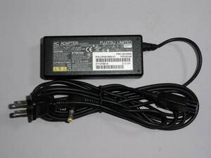  Fujitsu original AC adaptor ADP-60ZH A 19V-3.16A