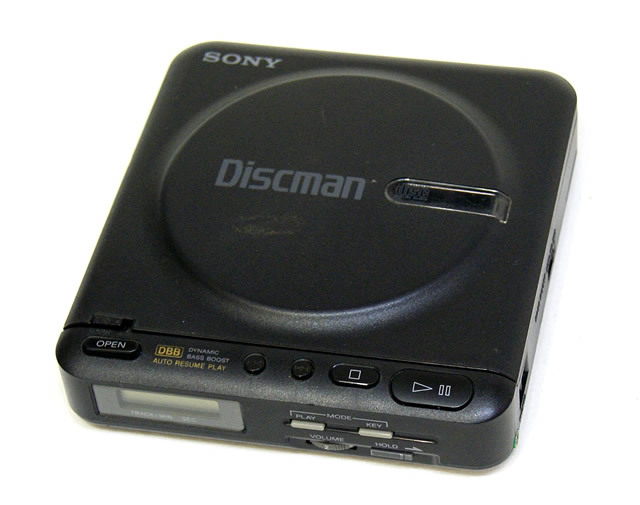 高品質 ポータブルCDプレーヤー SONY Discman D-22 ポータブルプレーヤー オーディオ機器￥10,400-eur-artec.fr