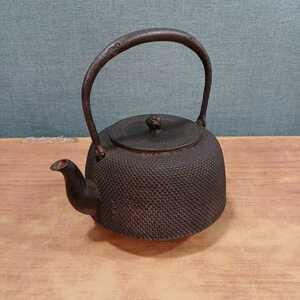 正寿堂 鉄瓶 煎茶道具 茶道具 高さ20cm×幅18.5cm レトロ アンティーク 当時物 中古 長期保管