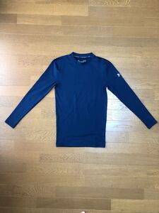《インナーシャツ》アンダーアーマー MD COLDGEAR 長袖ネイビー