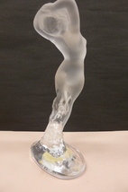 ★未使用保管品★　ラリック　クリスタルガラス　 LALIQUE　Crystal　 女性像　裸婦像　Female statue　飾り　置物　高さ２４cm_画像4