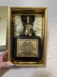 SUNTORY ROYAL　サントリー　ローヤル　15年　酒　ウイスキー　箱付き　未開栓 古酒