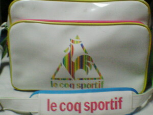 【le coq sportif】ルコック スポルティフ エナメル調ショルダーバッグ 白★鞄 かばん カバン