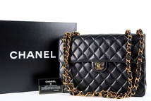 【新品同様・未使用】CHANEL シャネル ラムスキン デカマトラッセ30 中マト ブラック チェーンショルダーバッグ【JJ82】_画像1