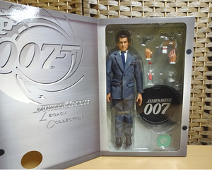 未開封 SIDESHOW 007 レガシーコレクション 12インチ フィギュア ピアースブロスナン ジェームズボンド JAMES BOND Pierce Brosnan 札幌市