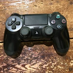 22　DUALSHOCK4 PS4コントローラ ジャンク　220527