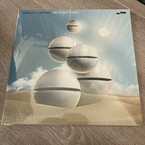 Bells on Sand＜Blue Vinyl/限定盤＞ Gerald Clayton