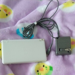 ニンテンドーDSライト/ニンテンドーDS Lite/任天堂/Nintendo DS Lite/ホワイト/アイスホワイト/充電器