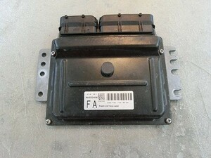 キューブ BZ11 ECU エンジンコンピューター エンジンコントロールユニット A56-Y61 TE0 6530 HITACHI 純正 18265伊T