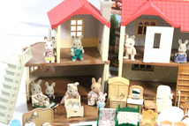 【ト静】★ シルバニアファミリー シルバニア セット Sylvanian Families 大量 まとめ お家 家具 人形 他 GB000GCG13_画像3