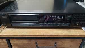 SONY CD player CDP-770 is possible to reproduce Junk 