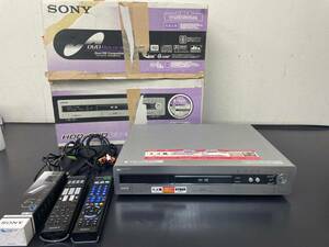 R4-5-48 SONY ソニー DVD レコーダー RDR-HX10 2003年製 リモコン付き 通電確認済 全動作未確認 付属品画像分