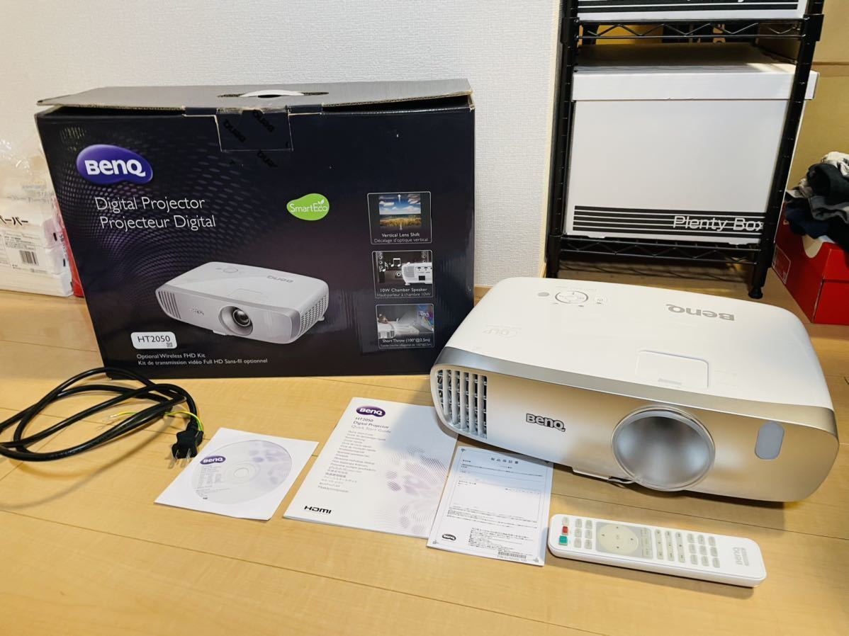 ヤフオク! -「ht2050 benq」の落札相場・落札価格 アウトレットパーク BenQ HT2050 プロジェクター フルHD プロジェクター