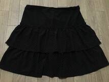 USED☆ユニクロ　黒×ピンクのハートドット2段フリルのパンツインスカート　サイズXL （145〜155㎝)_画像1