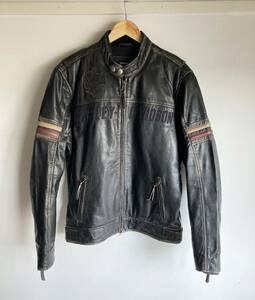 美品☆[Harley Davidson] 15AW 定価73,600 USED加工 シングルライダース バイカーレザージャケット S ブラック 97092-16VM 山羊革 ハーレー