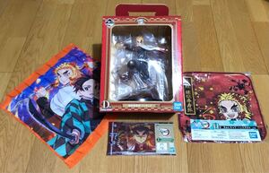 鬼滅の刃 「一番くじ 煉獄杏寿郎 フィギュア&クリアマルチケース&きゅんキャラハンドタオル」「炭治郎&杏寿郎風呂敷」