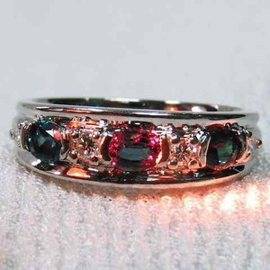 [ price cut negotiations is from the question column ] alexandrite 0,61CT* one character design * platinum 900 ring * beautiful color change * excellent article ring!