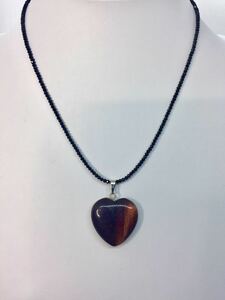 [ new goods ] red Tiger I necklace * Tiger I * natural stone necklace * Heart type * black spinel * simple 