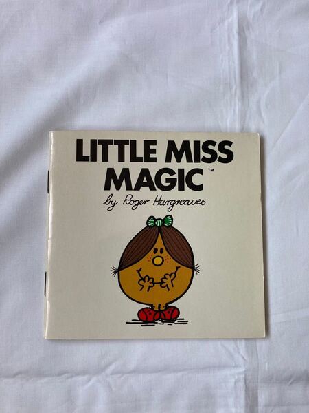 英語絵本 LITTLE MISS MAGIC