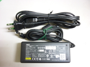 ☆NEC☆ノートパソコン用☆ACアダプタ☆ADP62☆ADP-60JH☆15V 4A☆h04152