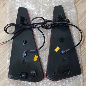 ヴォクシー80系後期 リフレクター