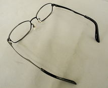 ローデンストック R2159 チタン　メガネ 眼鏡 フレームのみ RODENSTOCK TITANIUN ケース付き　日本製 made in Japan　中古美品_画像3