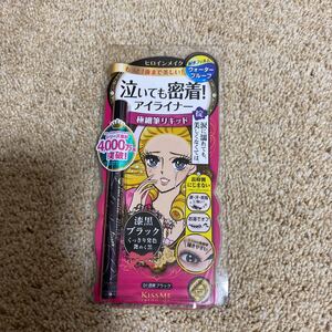 ヒロインメイク リキッドアイライナー ブラック