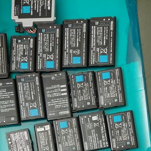 【け2】ニンテンドー3DS用　バッテリーパックなど20個セット　まとめ売り
