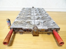 希少 ビンテージ 鯛焼き アルミ板 たい焼き器 焼き型 6匹 レトロ 昭和 当時物_画像4